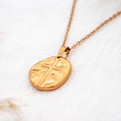 Curved Cross Kette