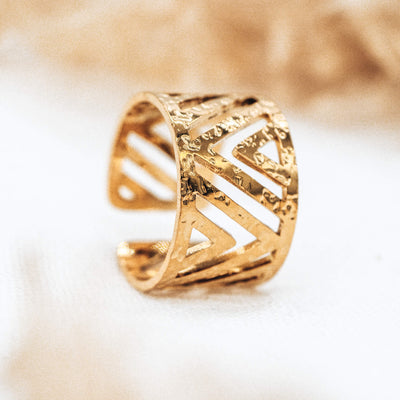 Triangle Ring